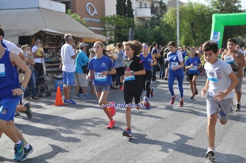 Έτρεξαν για τη Ζωή και βοήθησαν την Πόρτα Ανοικτή στην Αργυρούπολη 
