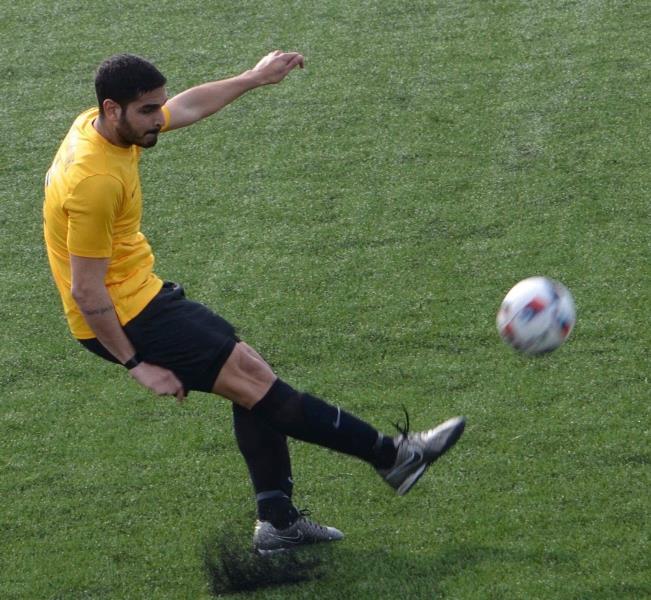 Ενίσχυση της αμυντικής γραμμής. 